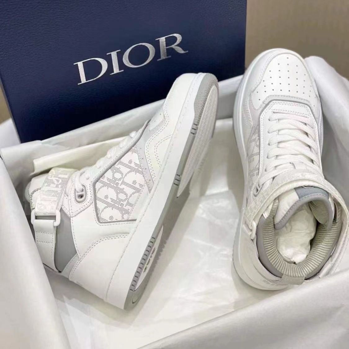 2023 D embroidered sports board shoes