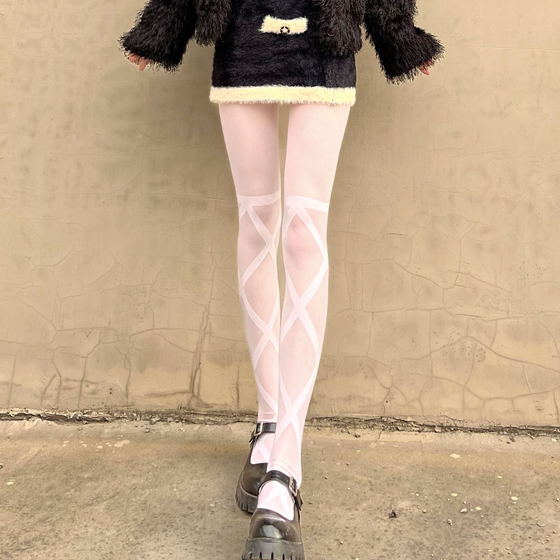 Cross Tie Printed Stockings