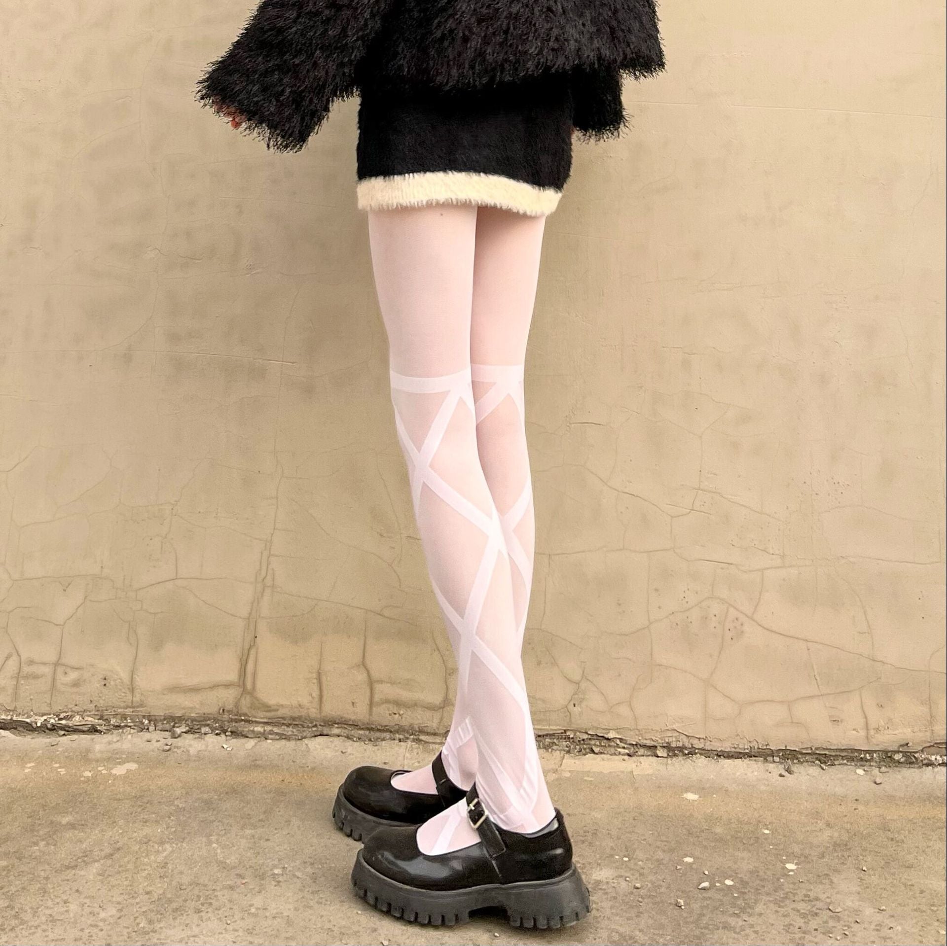 Cross Tie Printed Stockings