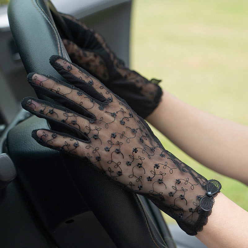 Lace Gloves