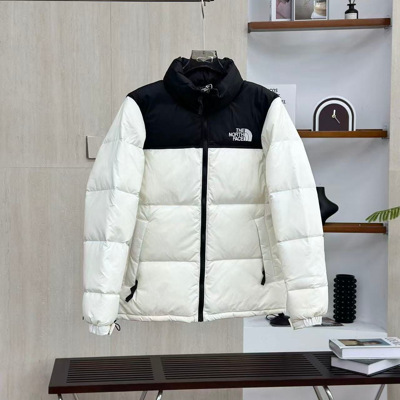 Unisex stand-collar embroidered thickened down jacket