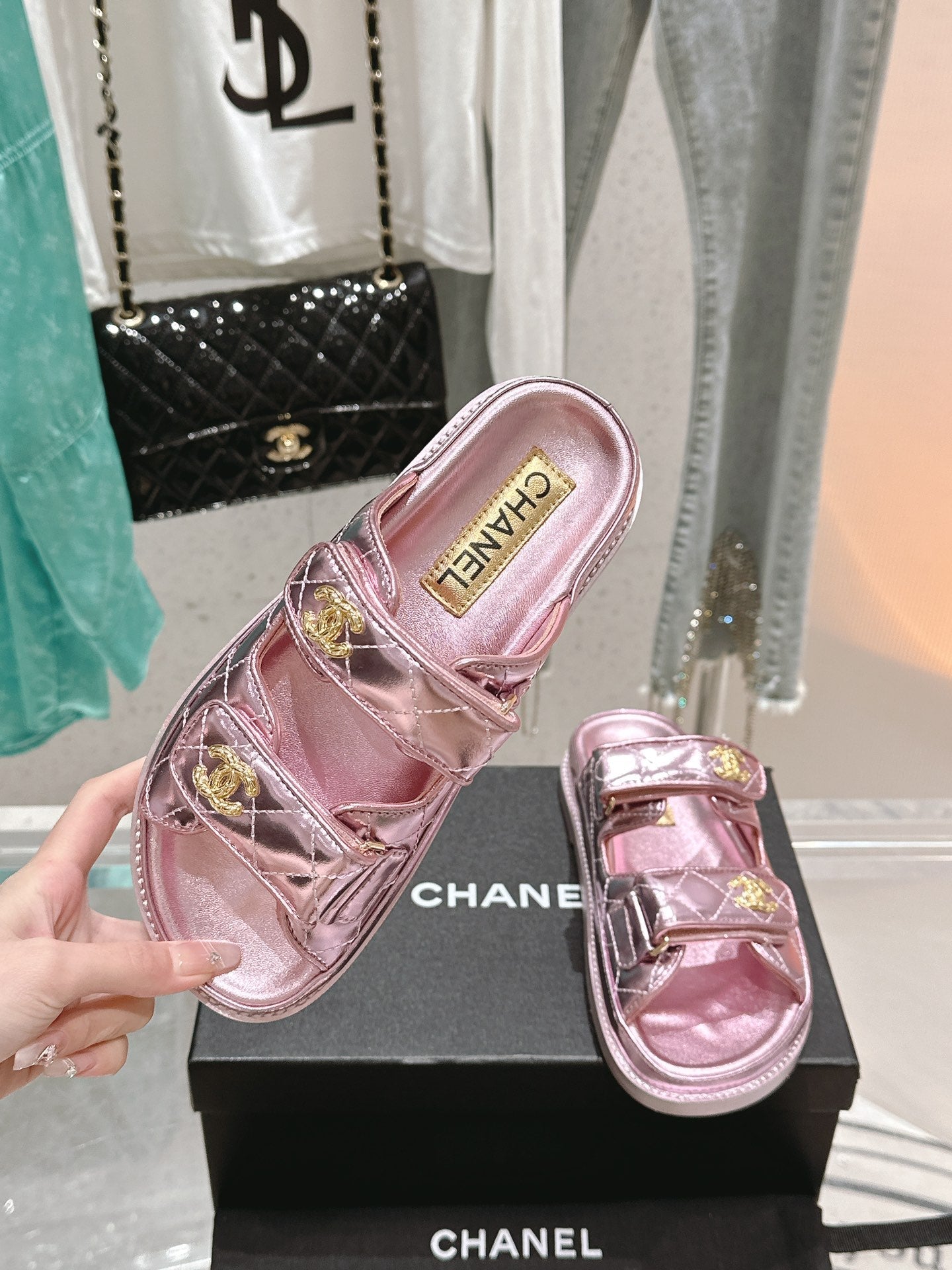 C24 new latest slippers VIP1:1