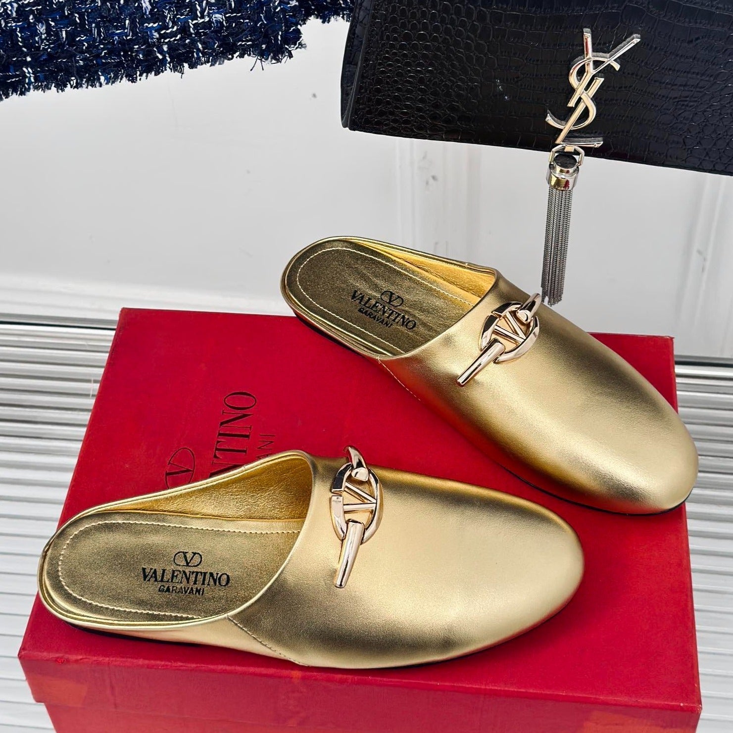 Classic Series 24 New Slippers VIP  1：1