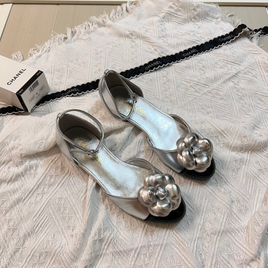 CHANEL Chanel 2024 new camellia hollow sandals