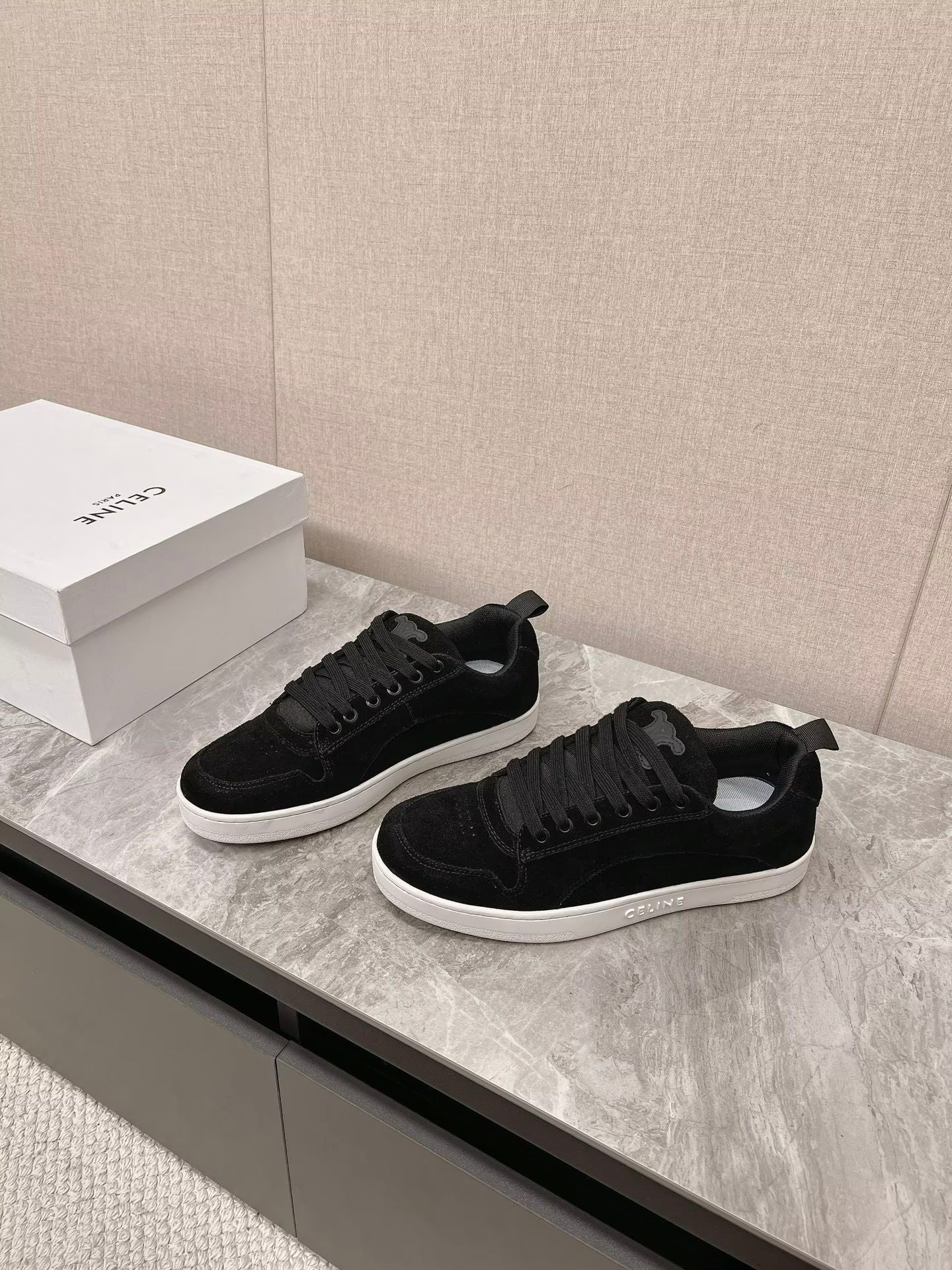 Spring/Summer, Celine sneakers. High-shine silk cowhide.VIP1:1
