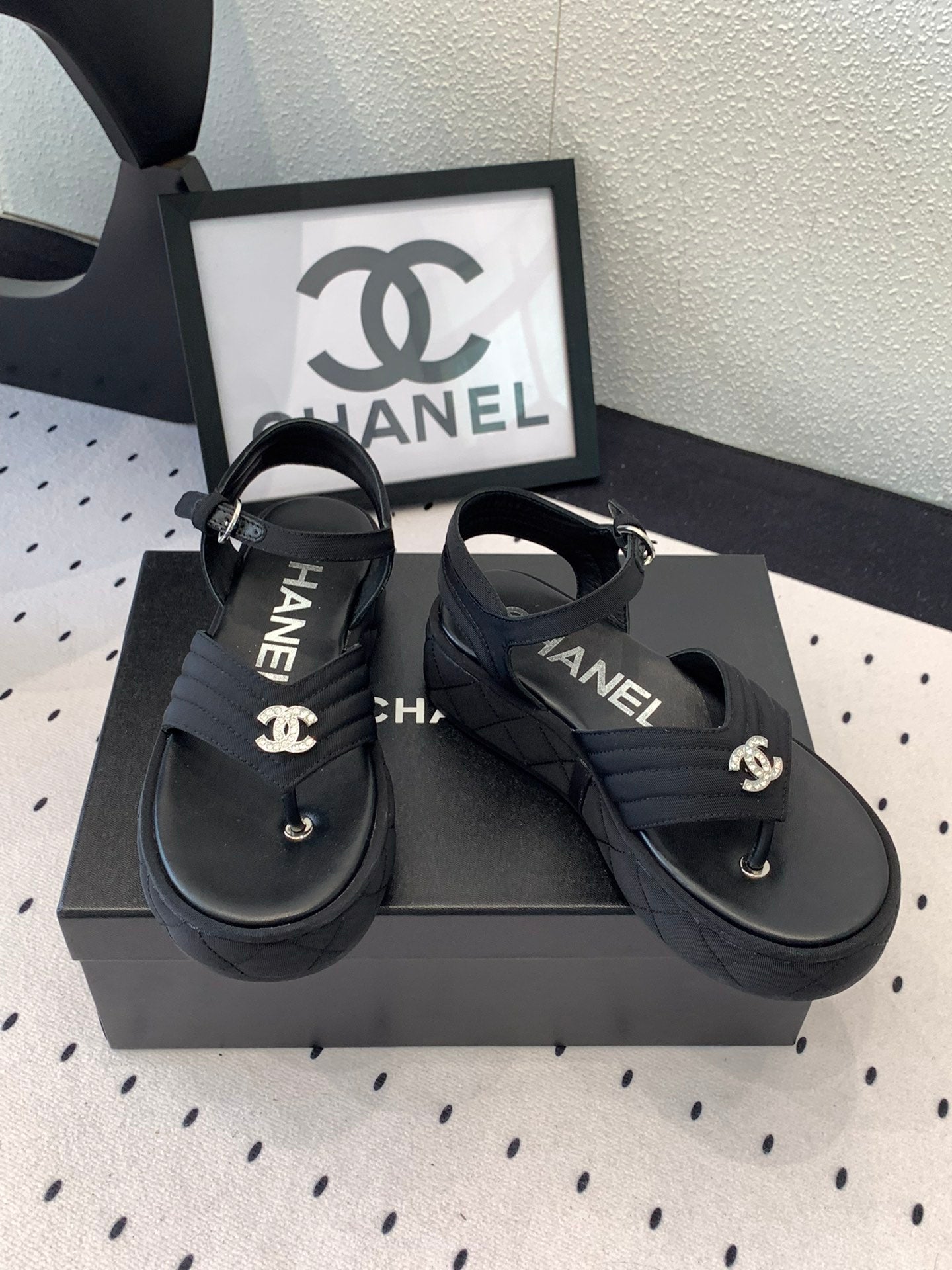 Early Spring Platform Sandals CHANE*｜VIP1:1