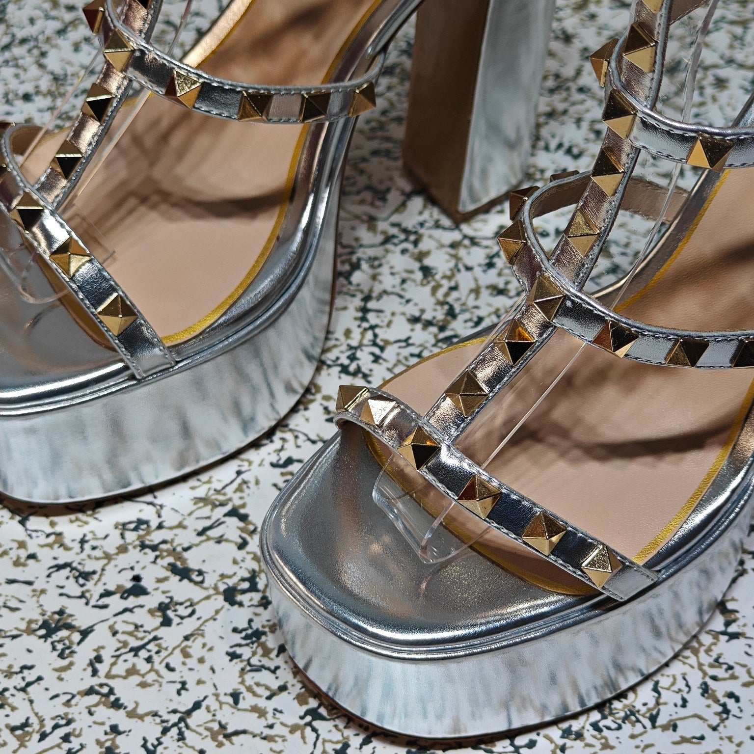 V new top quality 1:1 VIP