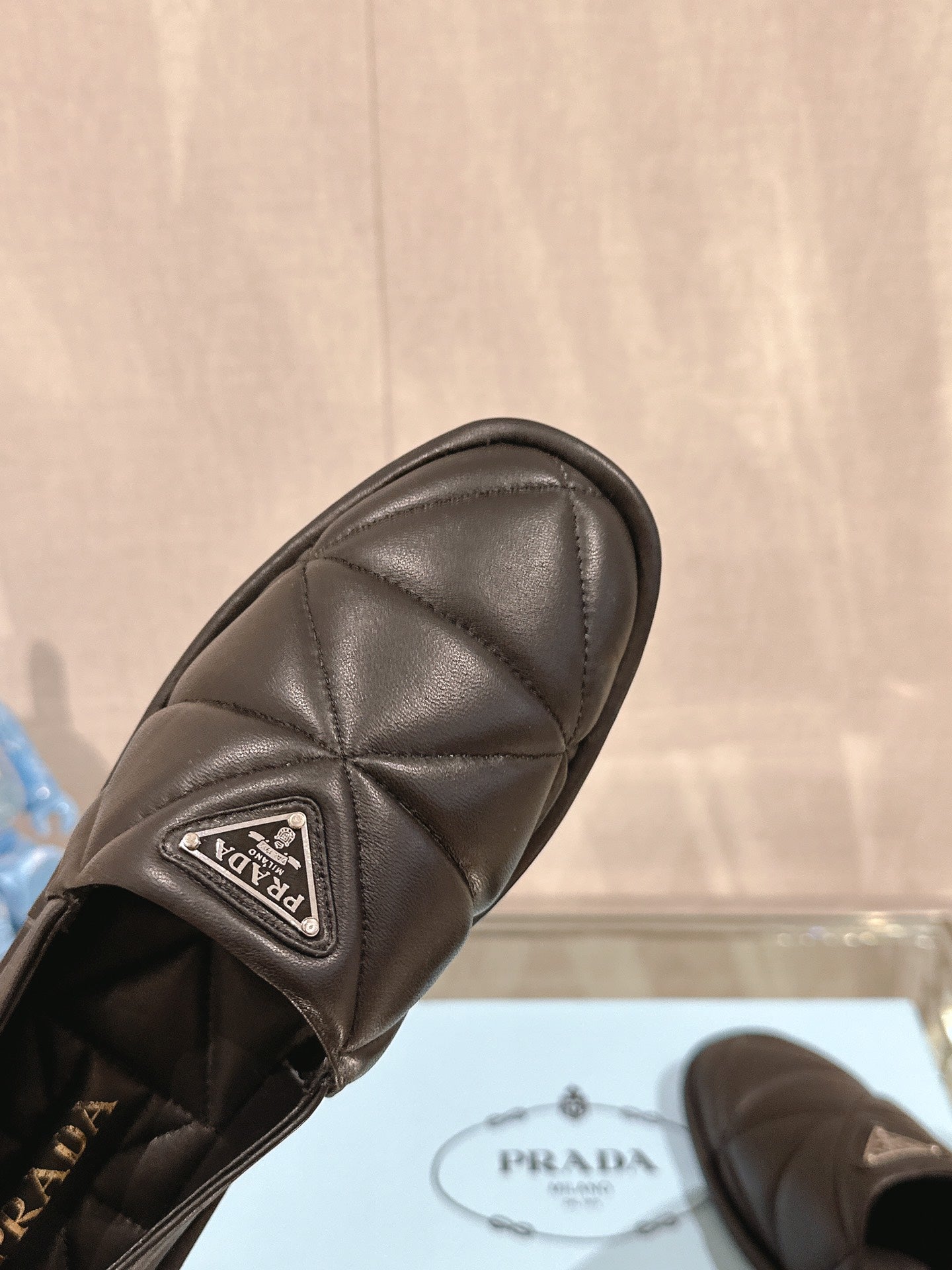 P new loafers top quality 1:1 VIP