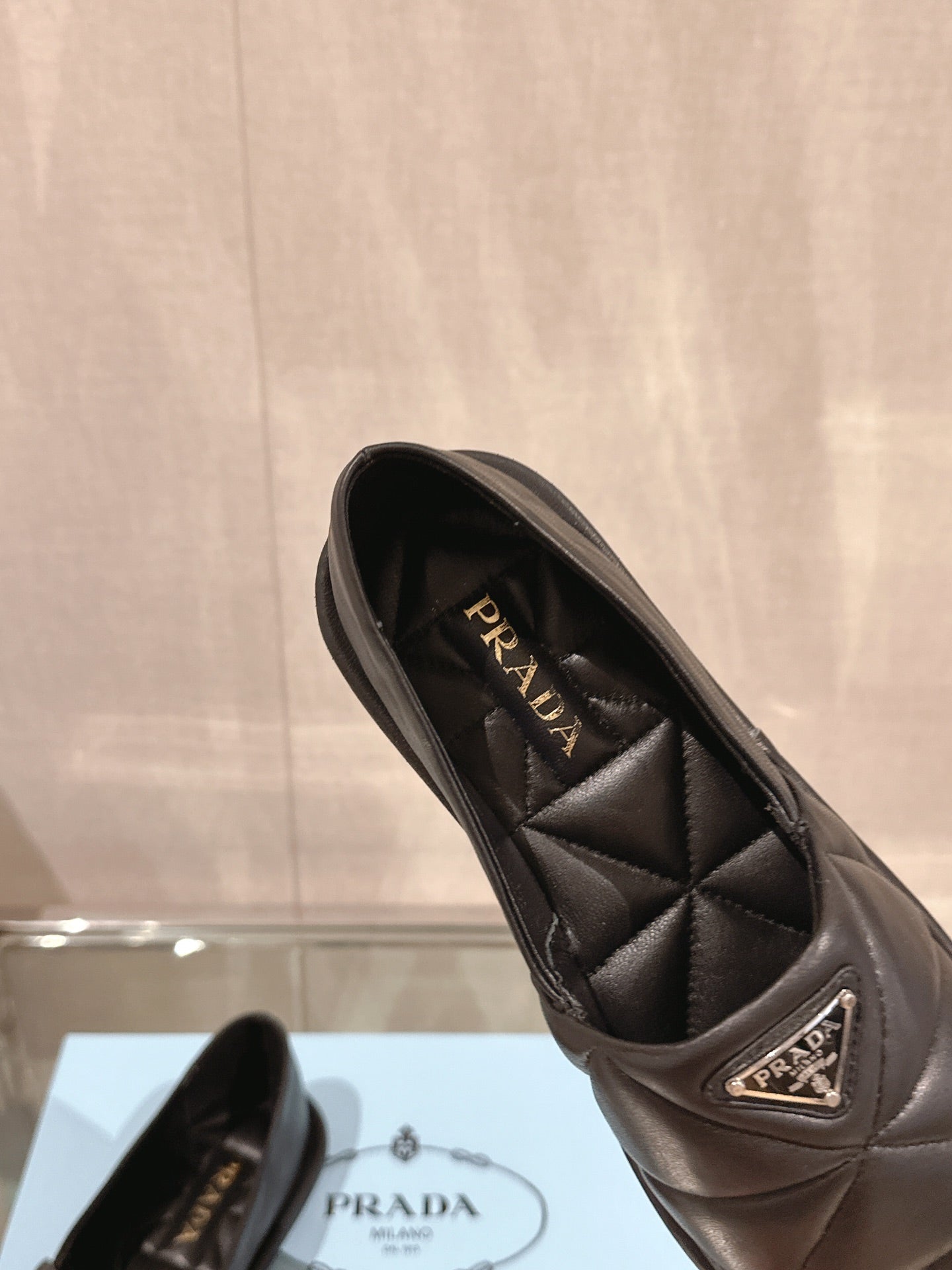 P new loafers top quality 1:1 VIP