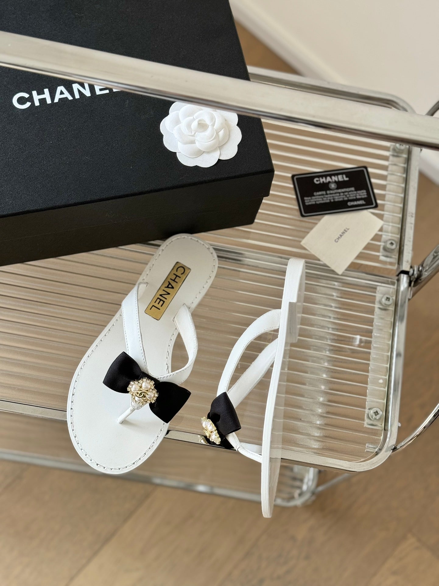 C new flip-flop bow slippers  VIP 1：1