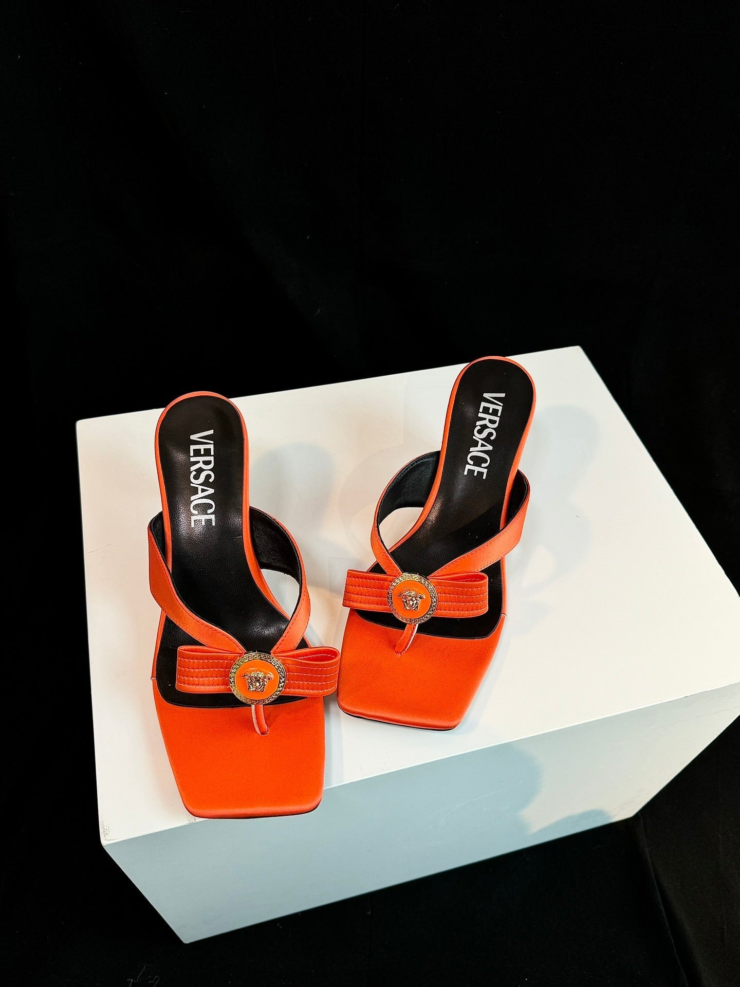 VER**24 new thick heel sandals VIP 1:1