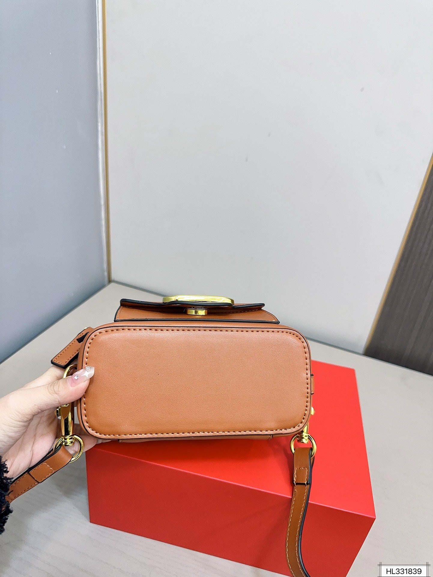 Handle box bag V new style