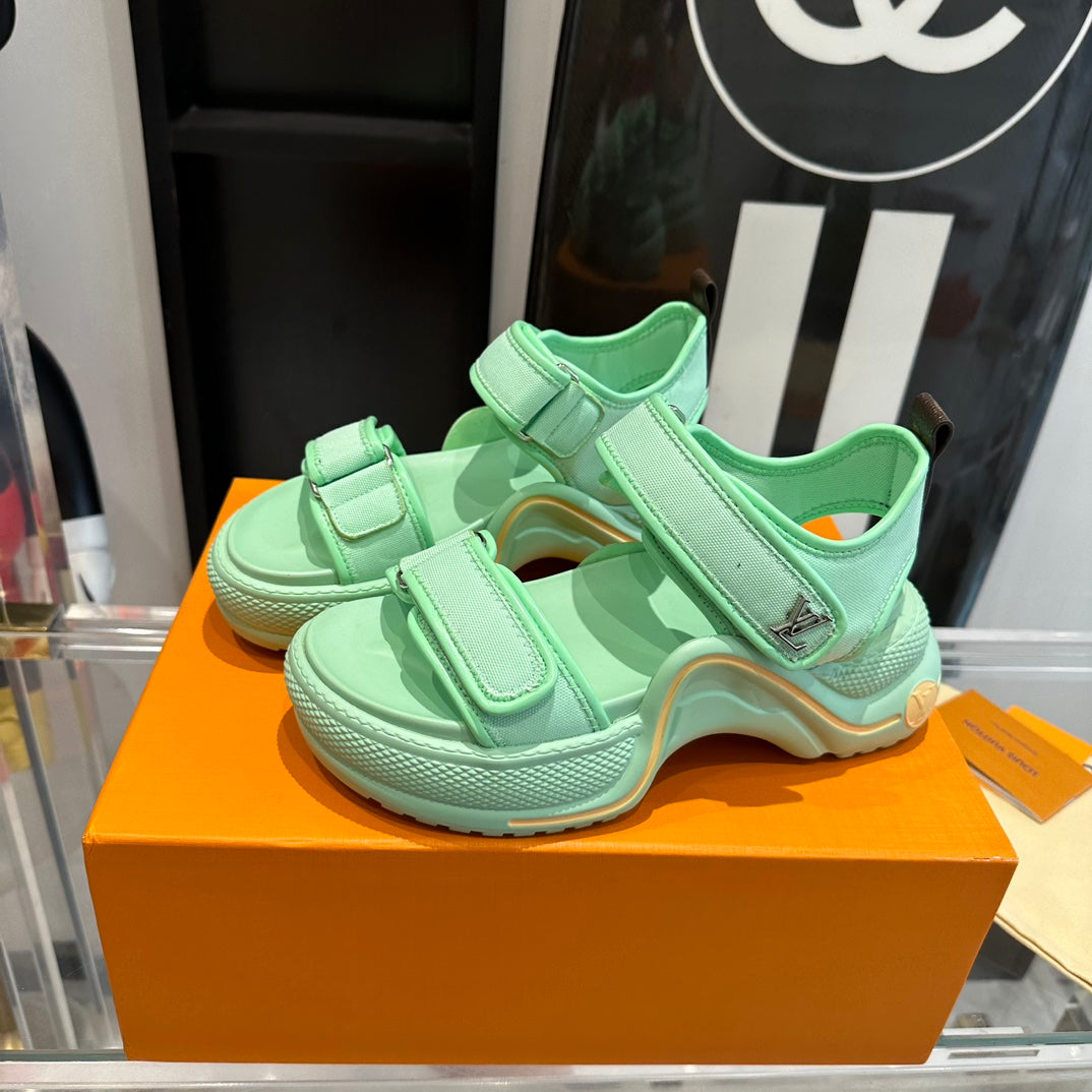 Super cool L new sandalsVIP1:1