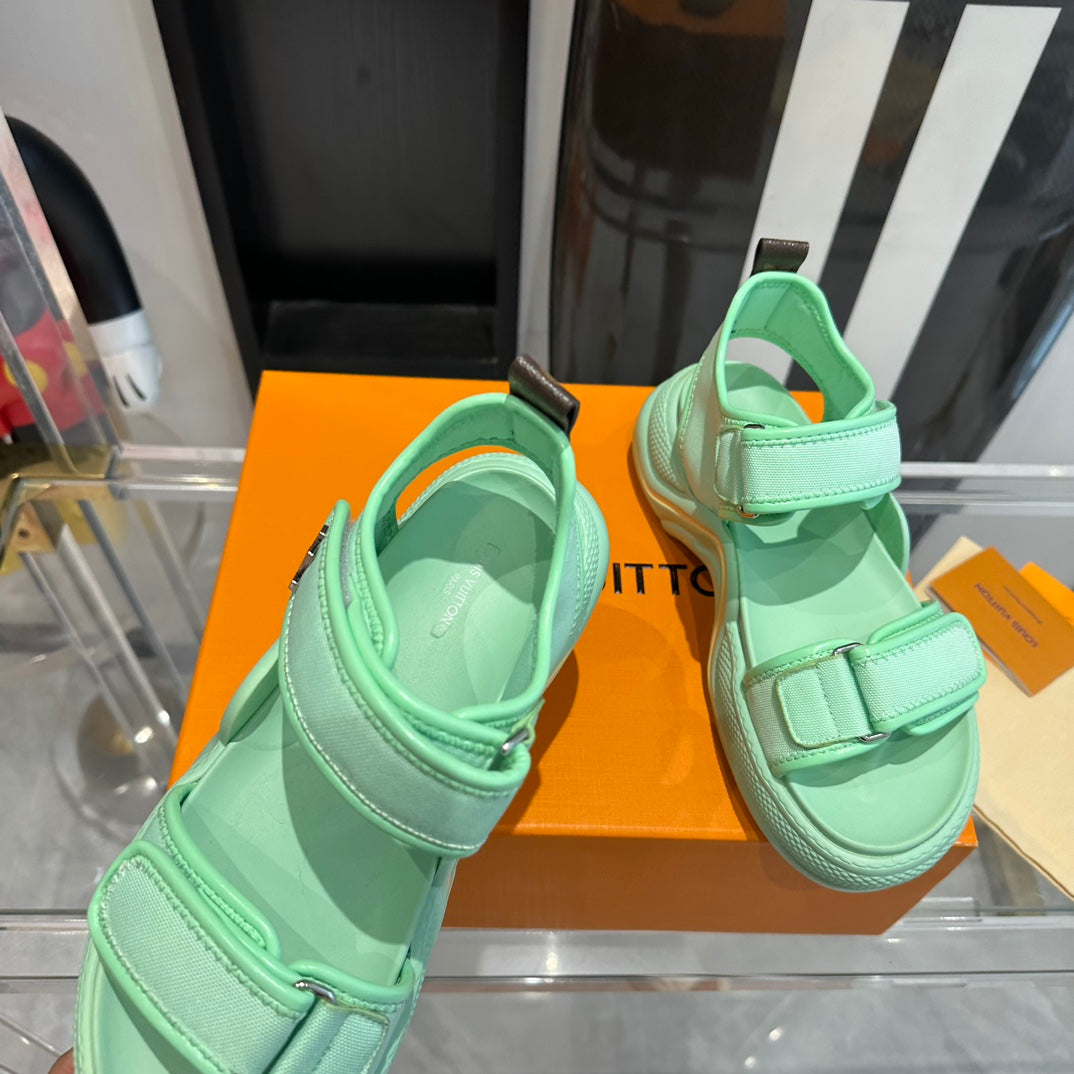 Super cool L new sandalsVIP1:1