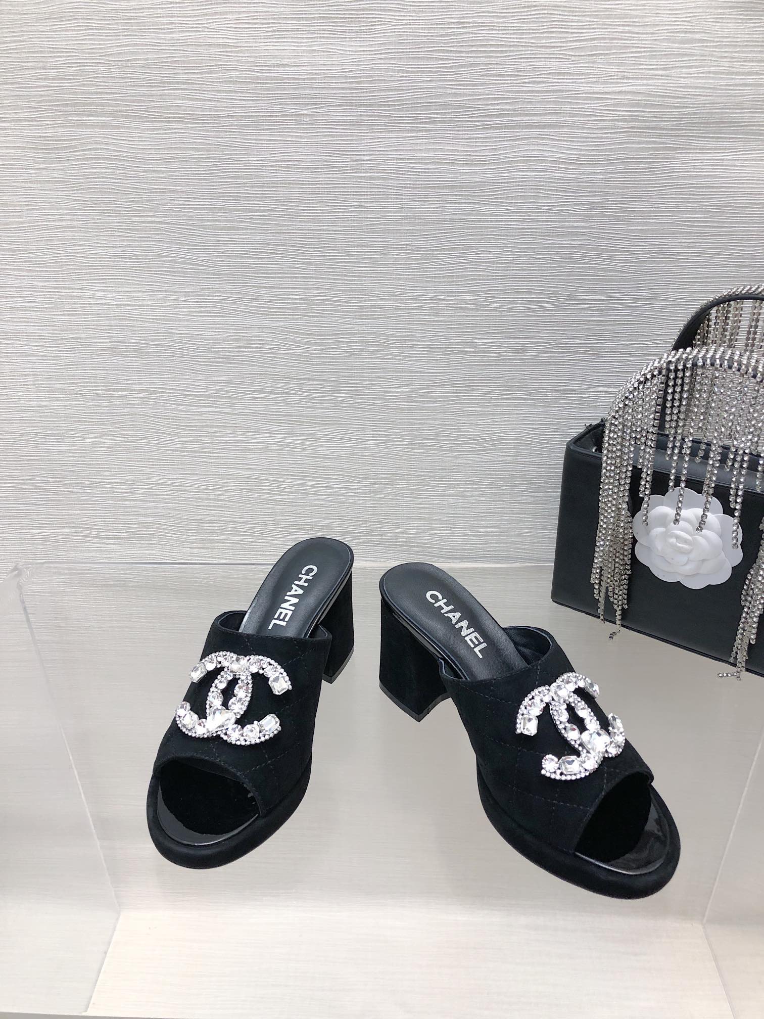 Vacation Series 24 New Slippers VIP1：1