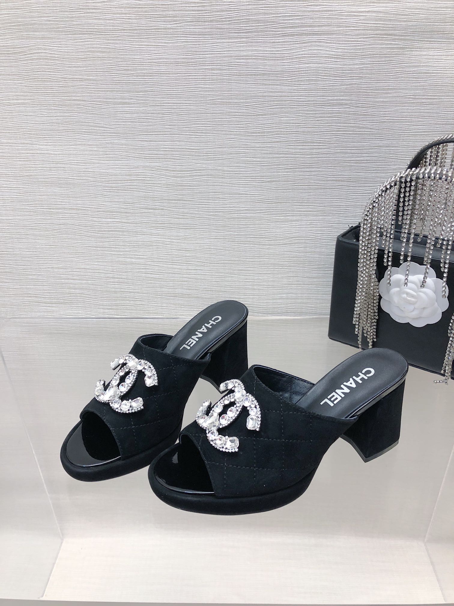 Vacation Series 24 New Slippers VIP1：1