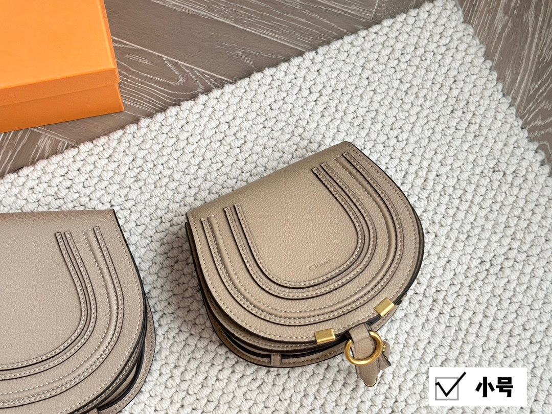 Saddle bag new Ch bag