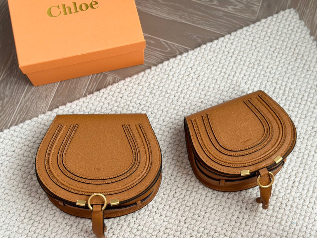 Saddle bag new Ch bag