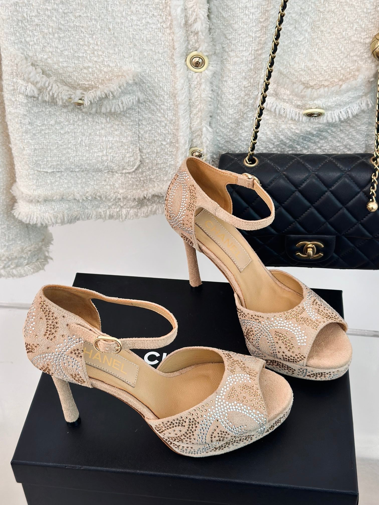 Xiaoxiang 24P new catwalk style waterproof platform high-heeled sandals VIP 1:1