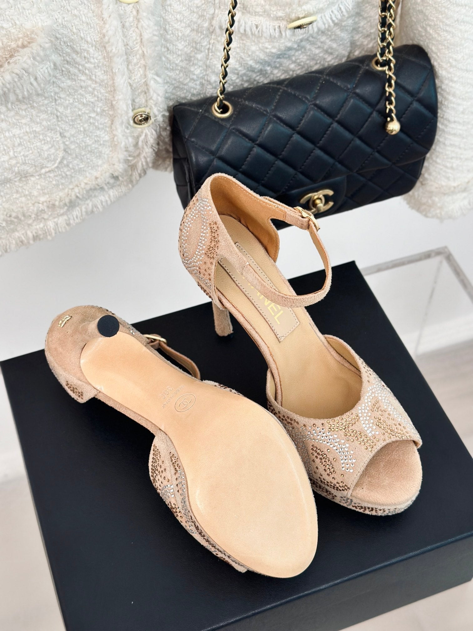 Xiaoxiang 24P new catwalk style waterproof platform high-heeled sandals VIP 1:1