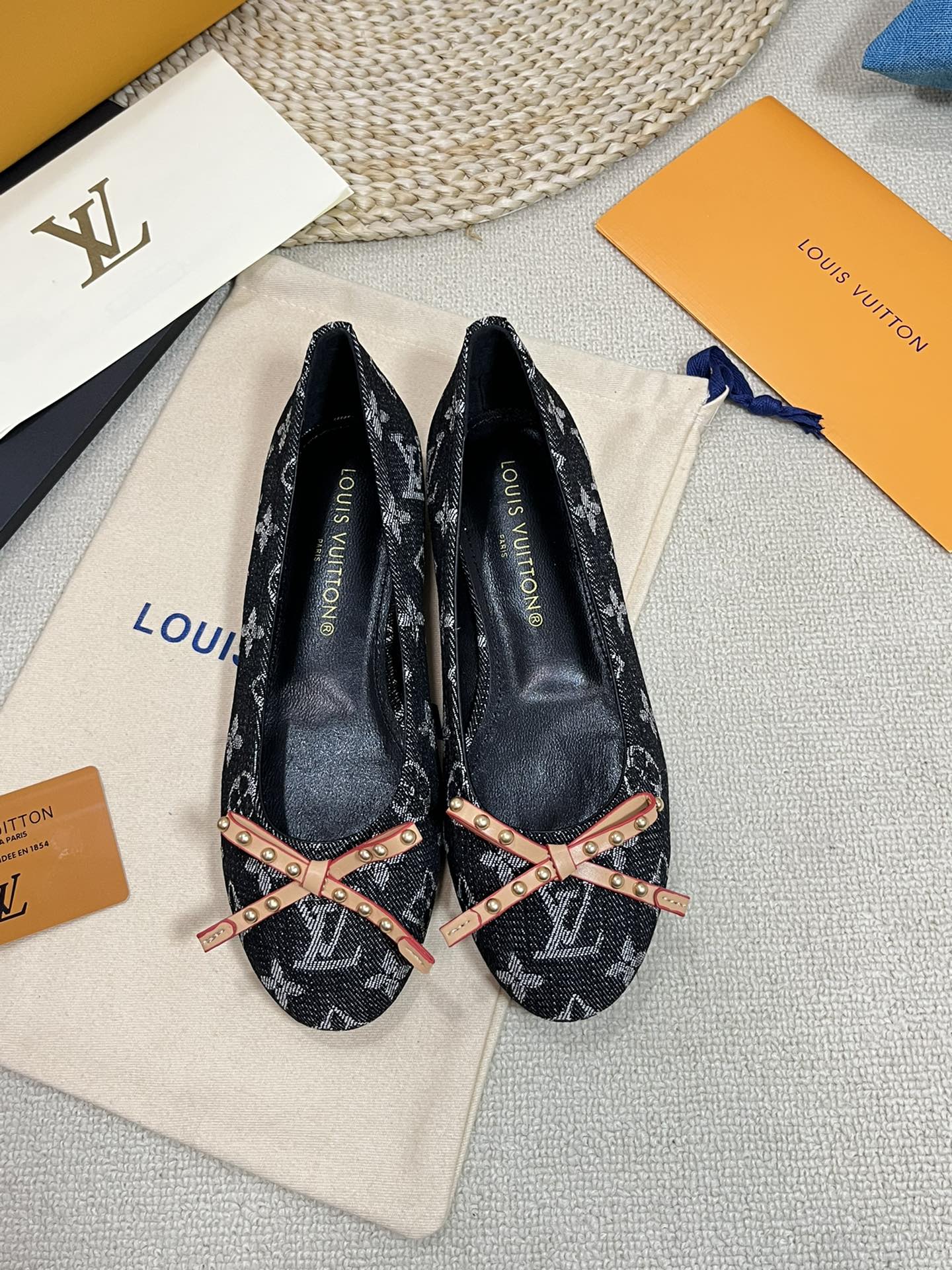 Spring new denim L bow ballet shoesVIP1：1