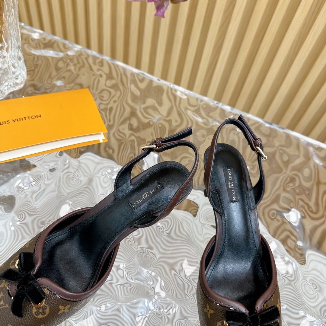 Retro literary velvet bow🎀cat heel sandals L*** VIP 1:1