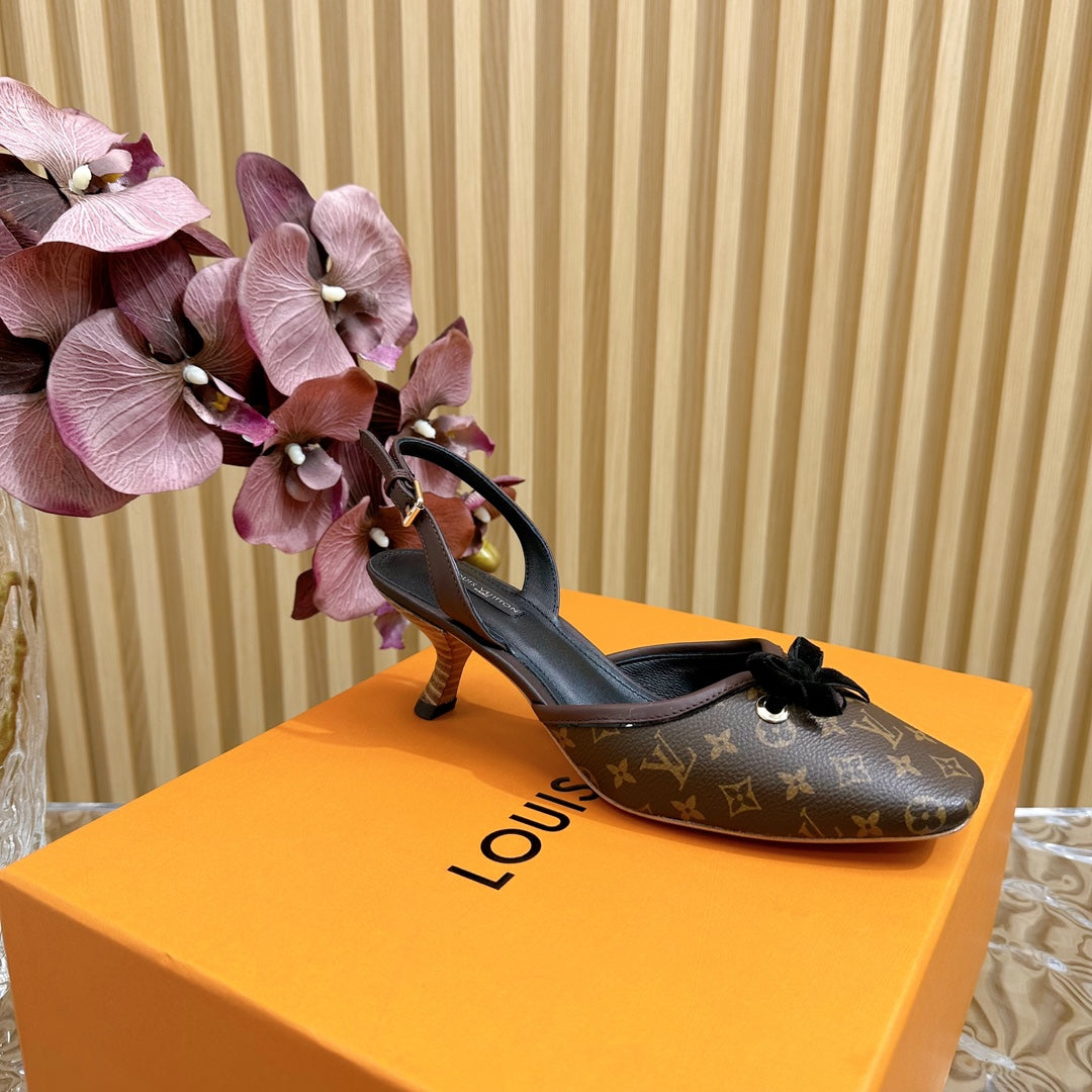 Retro literary velvet bow🎀cat heel sandals L*** VIP 1:1