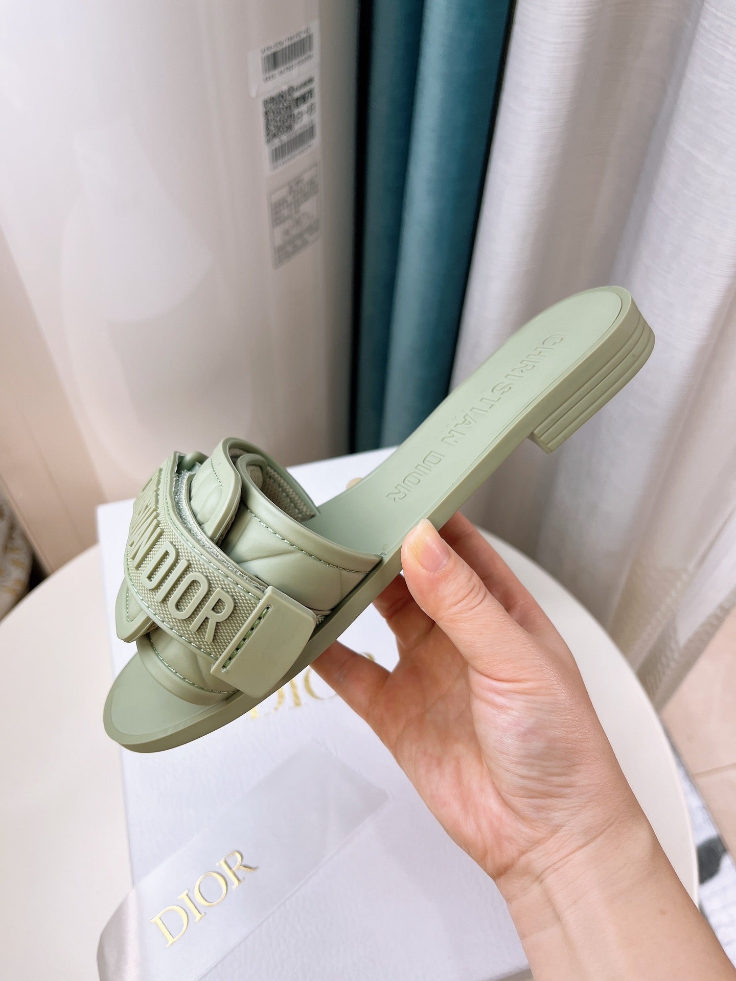 DIct series beach shoes  VIP1:1