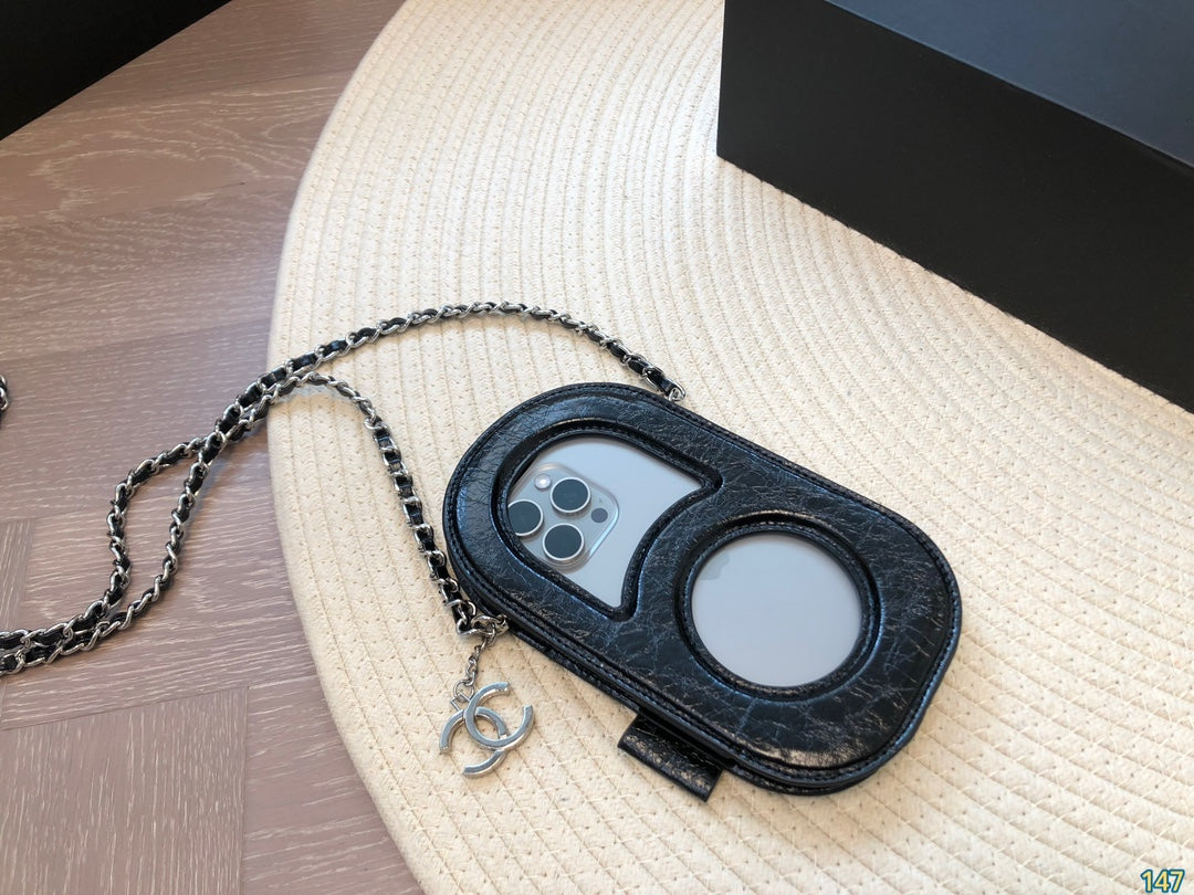 Hollow phone bag 24 new cha****