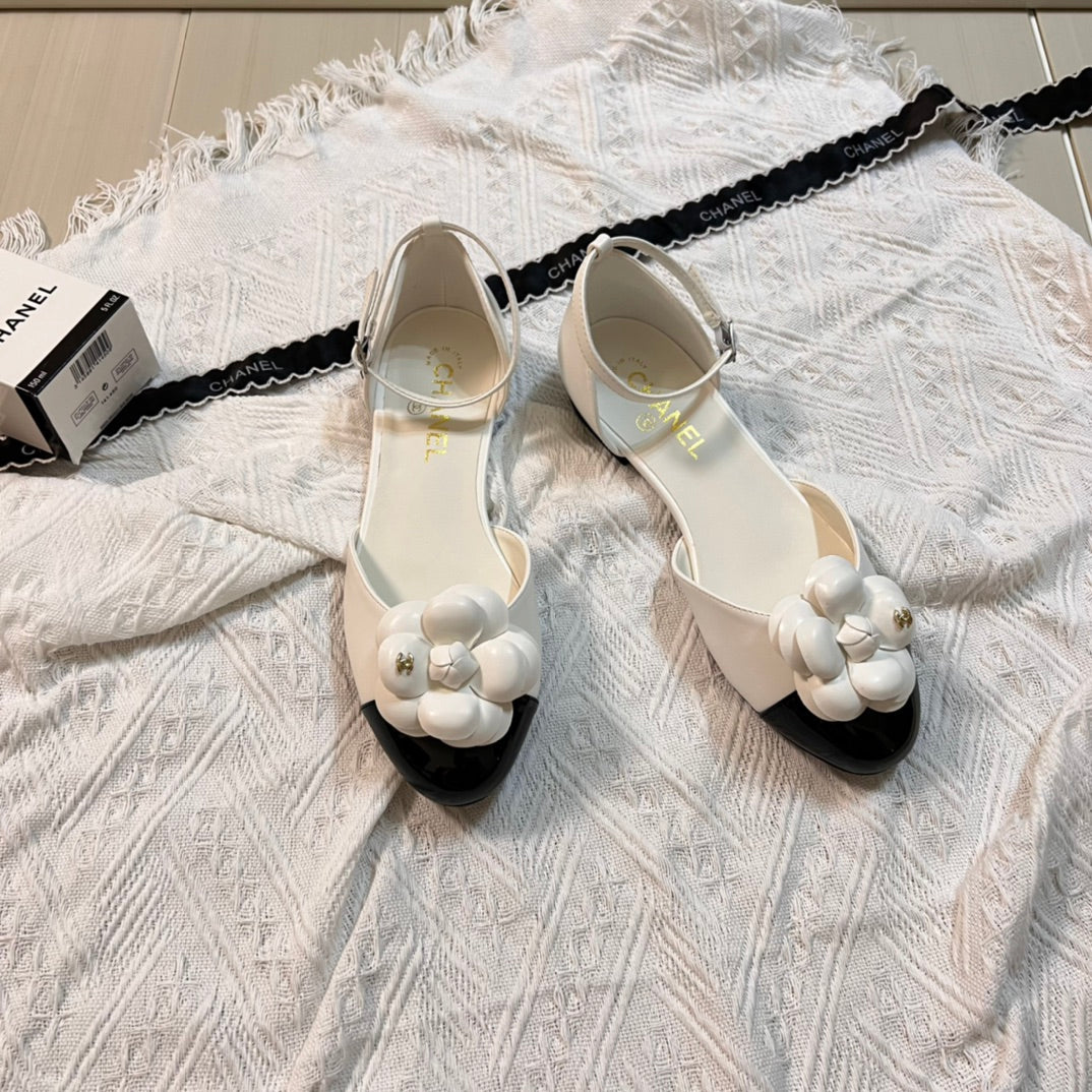 CHANEL Chanel 2024 new camellia hollow sandals