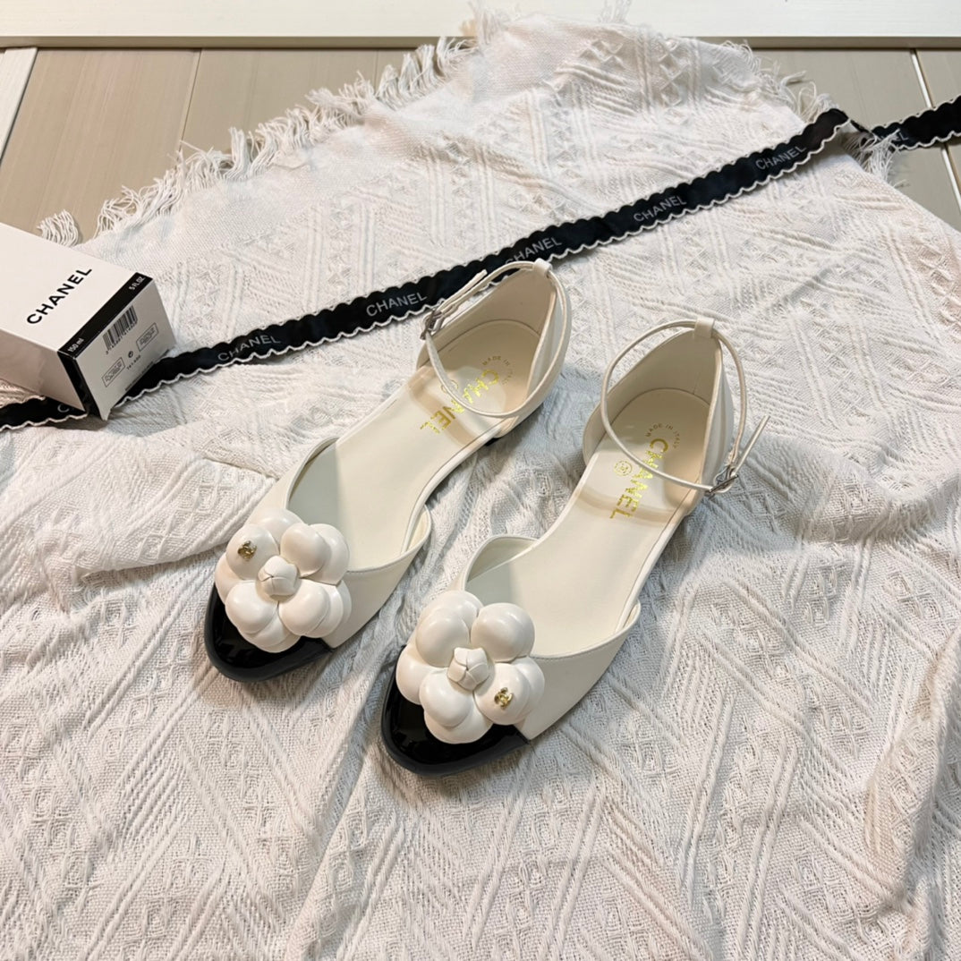 CHANEL Chanel 2024 new camellia hollow sandals