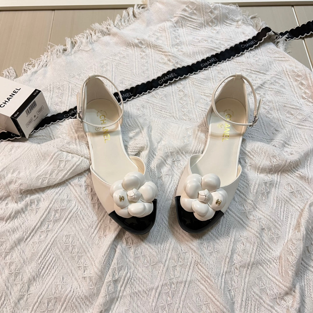 CHANEL Chanel 2024 new camellia hollow sandals