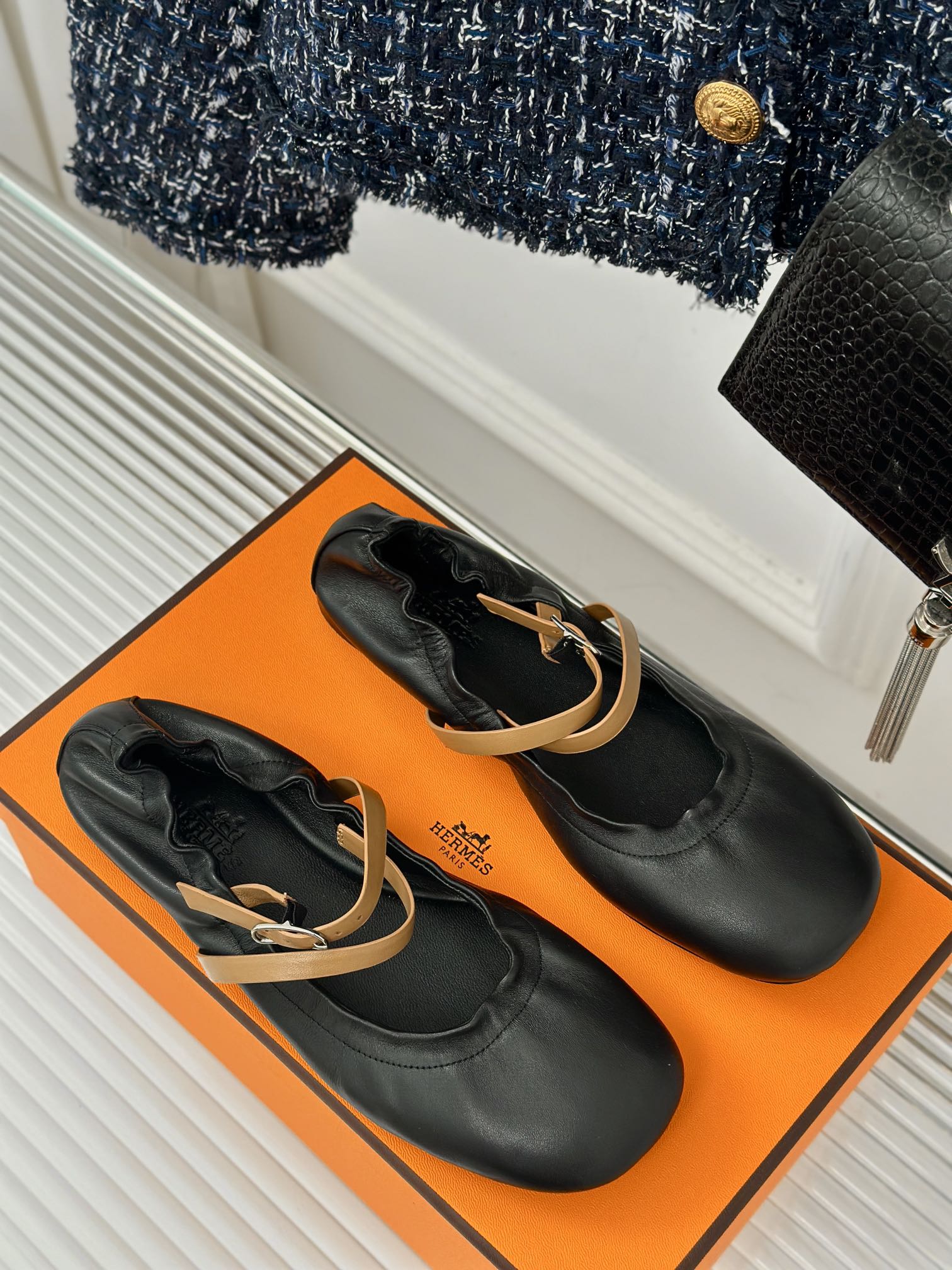 HERME* Hermès Spring and Summer New Classic Ballet Shoes VIP 1:1