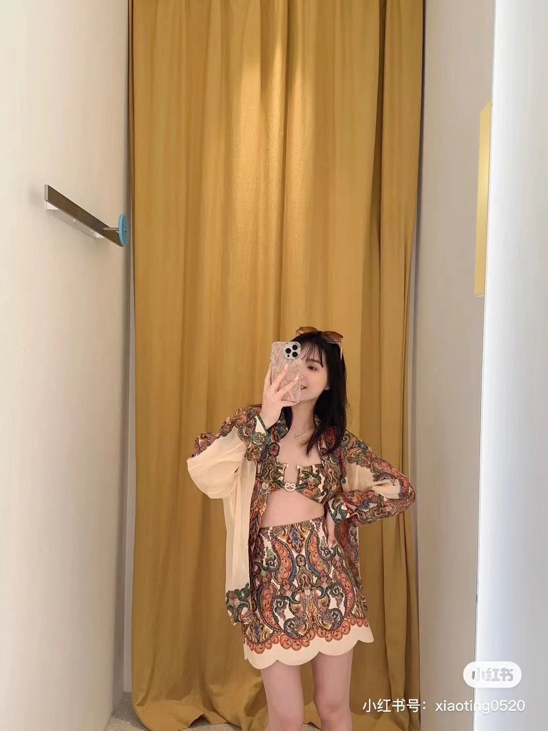 Zim** new suit, retro pattern printed long-sleeved shirt + wavy short skirt,