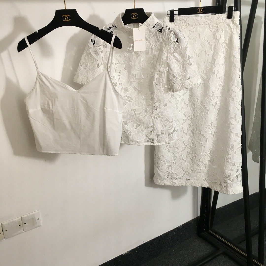 ZIM****-New style suit, lace hollow slim short-sleeved top + elegant lace skirt, with suspender lining