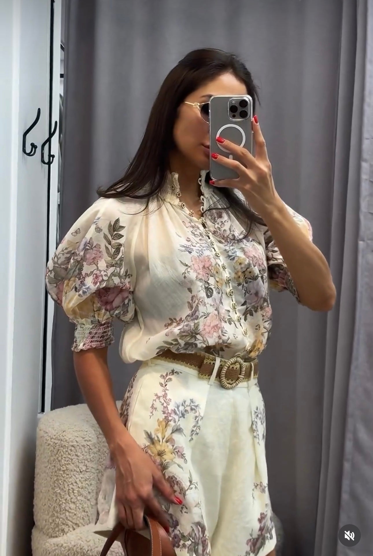 ZIM**** Linen colorful flower print lantern short-sleeved high-necked top + shorts with belt