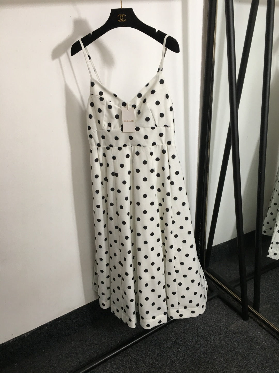 ZIM**** new suit, polka dot print suspender dress