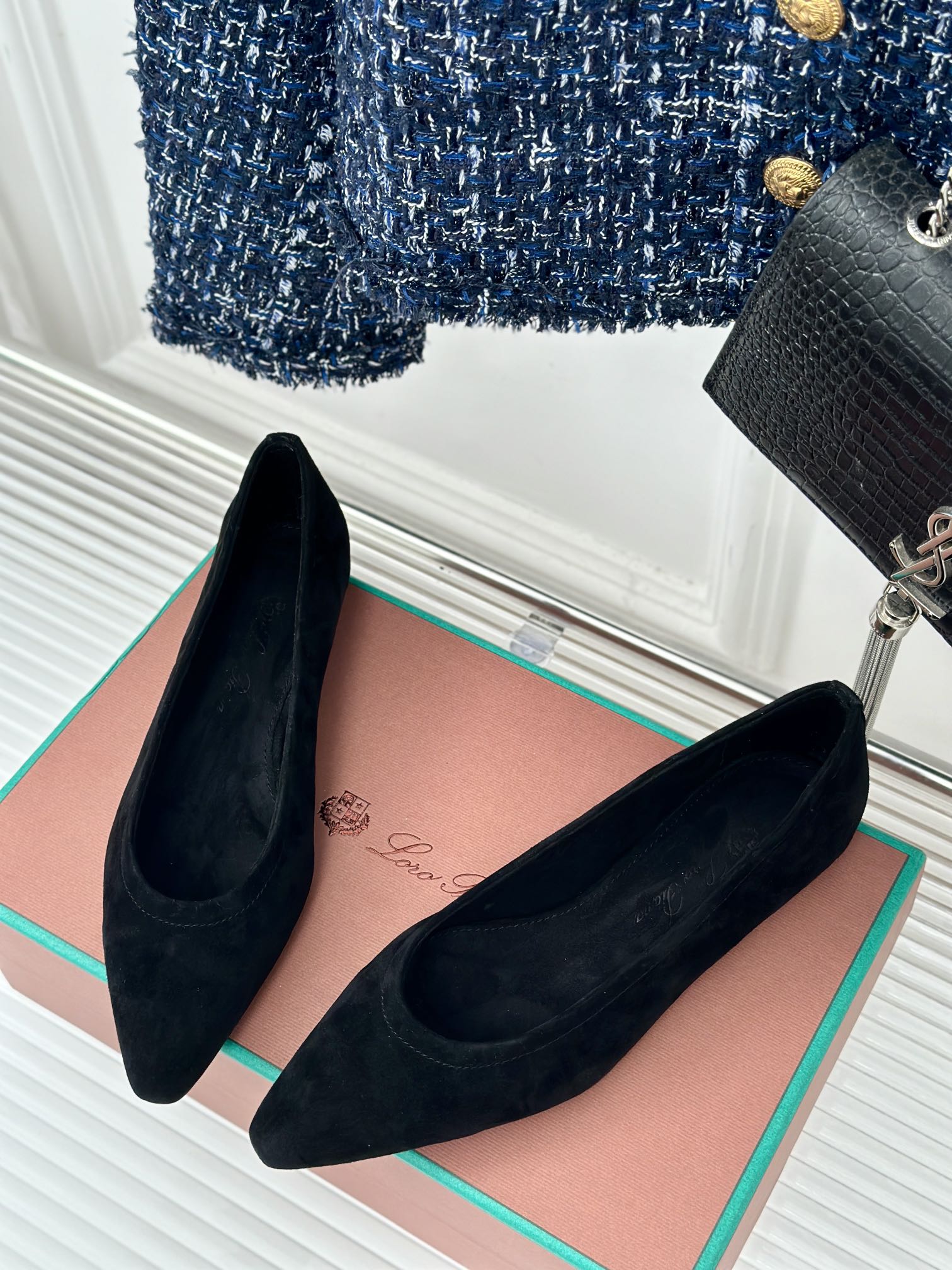 Loro Pia**/ Beautiful retro witch flat shoes top quality 1:1 VIP