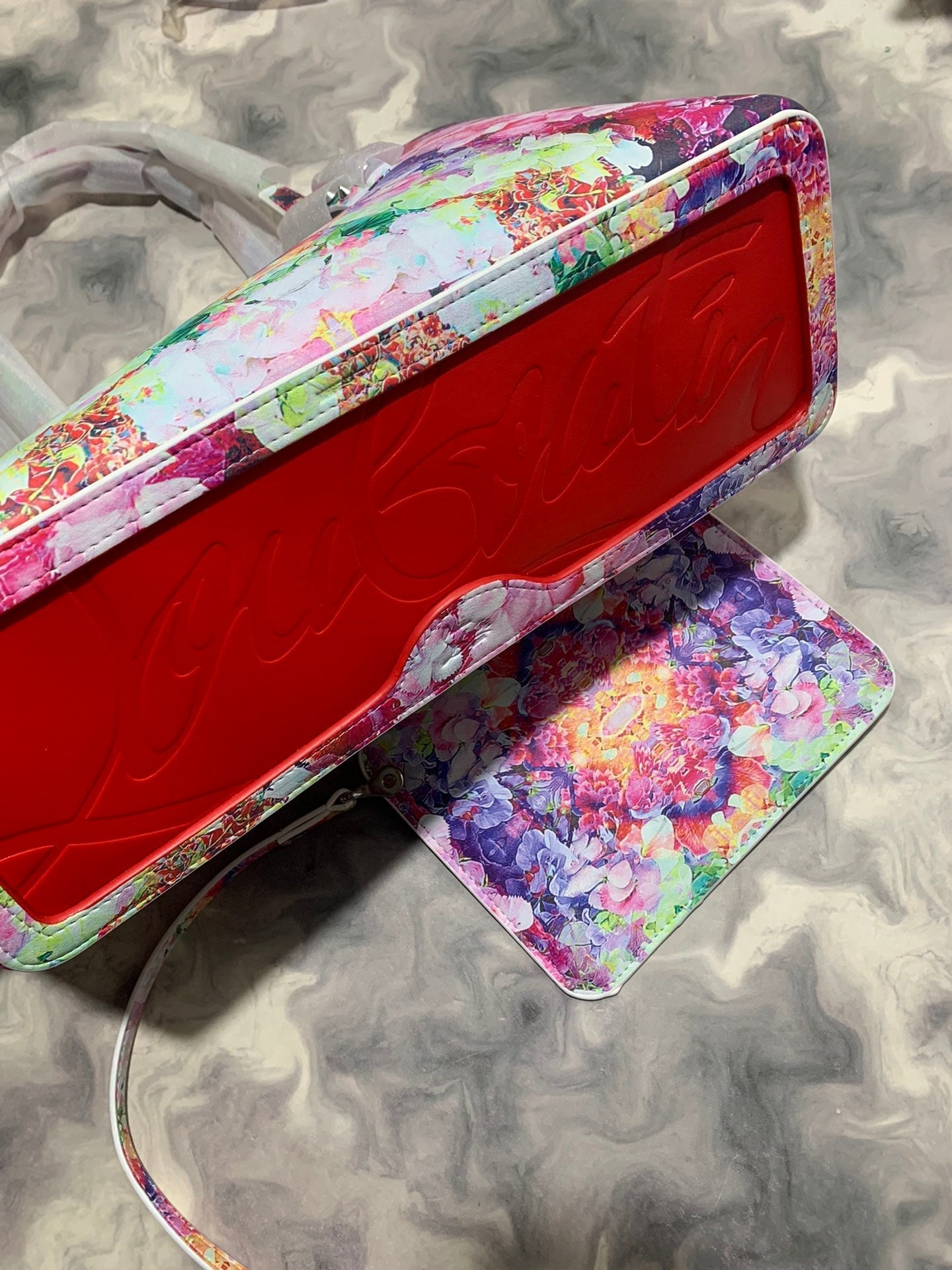 Christi** Loubout** New Flower Shoulder Bag